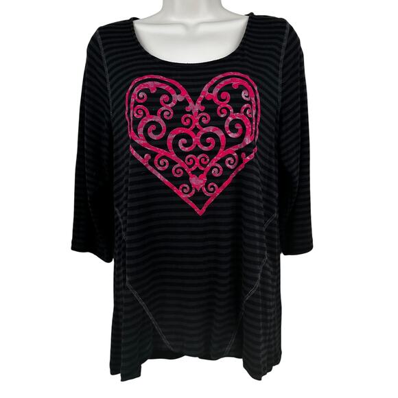 ONE WORLD Tops - One World Striped Shirt Top Heart Graphic 3/4 Sleeve Black Pink Large